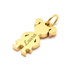Pendentif breloque acier doré en forme de petite fille avec gravure du prénom Laura, bijou enfant personnalisé