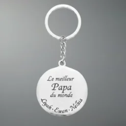 Porte clé Papa personnalisé en acier inoxydable argenté gravé « Le meilleur Papa du monde » avec trois prénoms d'enfants — cadeau fête des pères original