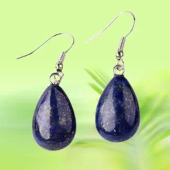 Accueil 21 Boucles d'oreilles goutte en lapis-lazuli naturel bleu nuit avec reflets dorés, monture crochet acier inoxydable 316 – Ophélie Bijoux